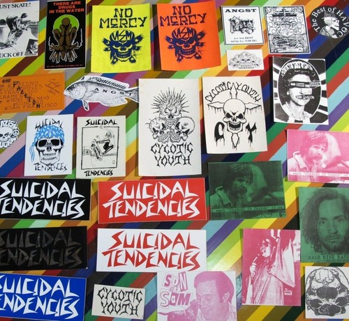 Adesivo skateboard punk